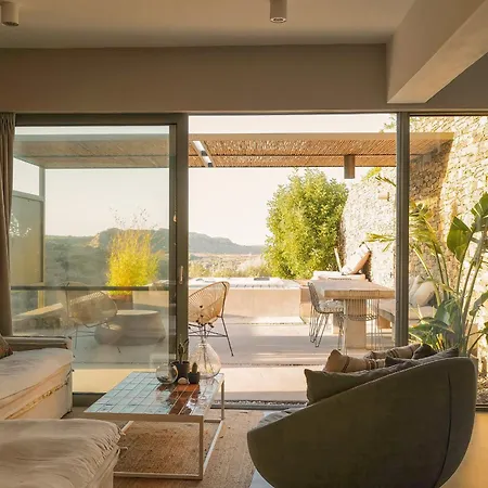 Hidden Retreats Kythera * Platia Ammos