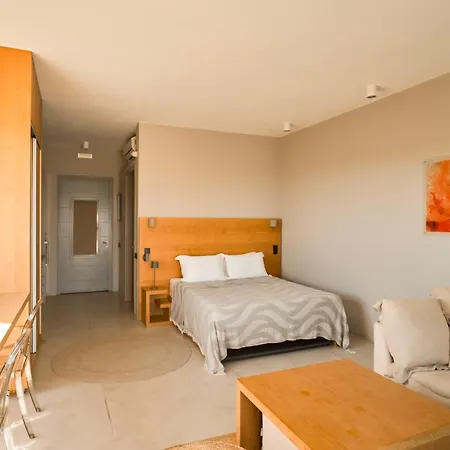 Hidden Retreats Kythera * Platia Ammos